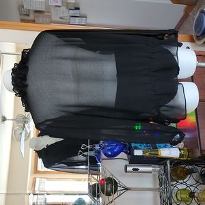 Spense. Sheer black ruffled hem and collar blouse. Xl